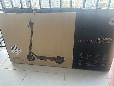 elektro gitarlar: Yeni Elektrik samokat 10", 351 - 500 Vt, 16 - 25 km/s, Ödənişli çatdırılma — 1