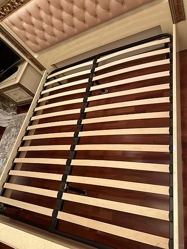 royal matras: İşlənmiş, İkinəfərlik çarpayı, Bazasız, Matrassız, Siyirməsiz — 1