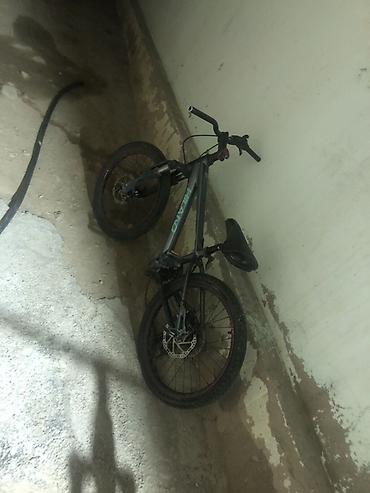 velosiped 20 lük: Salam rama idyal vəzyətədi xırda prablemi var 2 kamer alıb sürməy olur — 4