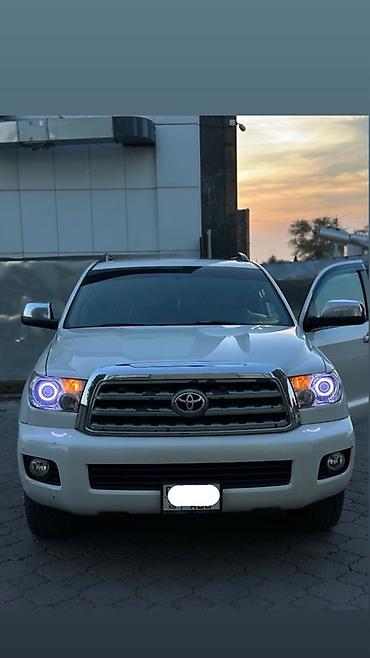 range rover 2025: Toyota Sequoia: 2010 г., 5.7 л, Автомат, Бензин, Внедорожник — 1