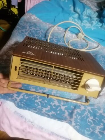 Kaloriferi: Grejalica KONTAKT ZAGREB ispravna, 2000 W
Lepo greje na lalafo.rs — 2 Kaloriferi: Grejalica KONTAKT ZAGREB ispravna, 2000 W
Lepo greje — 2