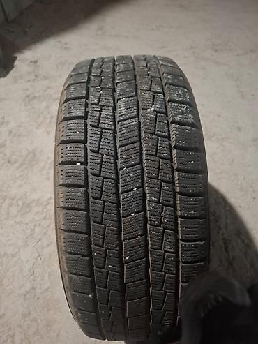 Зимняя шина (нешипованная), размер 225/50 R17. Особенности: -