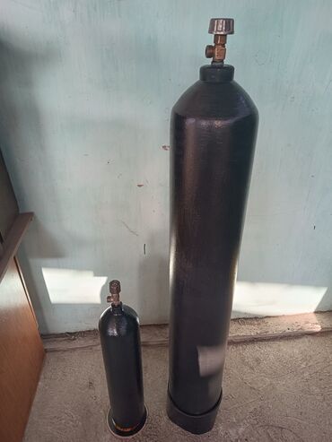 газовый балон б у: Баллон пустой 40 литровый черный под углекислоту .болон маленький под
