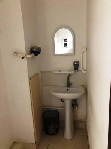 Kommersiya daşınmaz əmlakının satışı: Teymur Əliyev küçəsi Avesta şirkətinin binasının arxası 18 mərtəbəli — 11