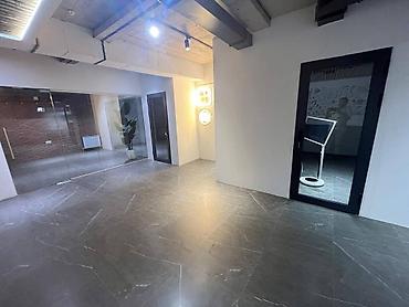 кну: Аренда офисов, 200 м², В жилом комплексе, 1 линия — 5