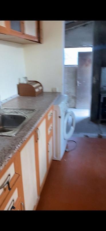 Uzunmüddətli kirayə mənzillər: Kirayə verilən bu mənzil yaşayış üçün uyğundur. Mənzildə yataq otağı — 2