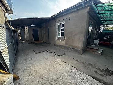 Продажа полдома: Продается полдома с участком 📍 Площадь дома: 54 м² Участок: 3 сотки — 8