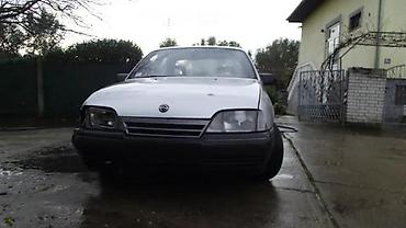 PREDNJI I ZADNJI BANIK OPEL OMEGA A ŠINA BRANIKA | KOmad cena na lalafo.rs PREDNJI I ZADNJI BANIK OPEL OMEGA A ŠINA BRANIKA | KOmad cena