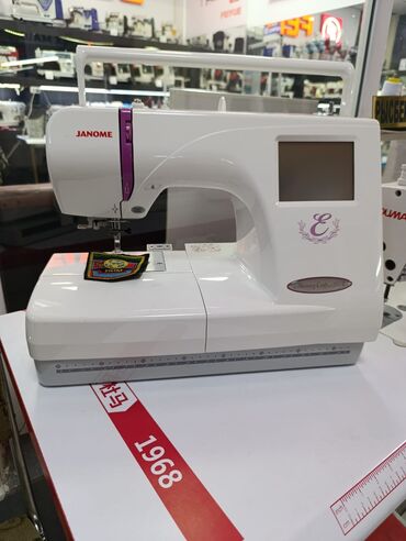 Швейные машины: Швейная машина Janome, Вышивальная, Автомат