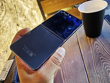 note 3: Samsung Galaxy Z Fold 5, Б/у, 256 ГБ, цвет - Черный, 1 SIM, 2 SIM, eSIM — 5
