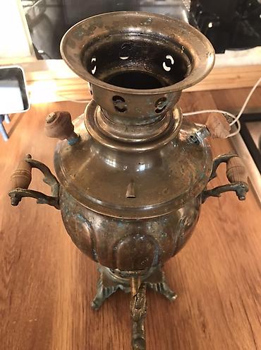 Məhsul: Antik mis samovar, dekorativ və funksional çay dəmləyən