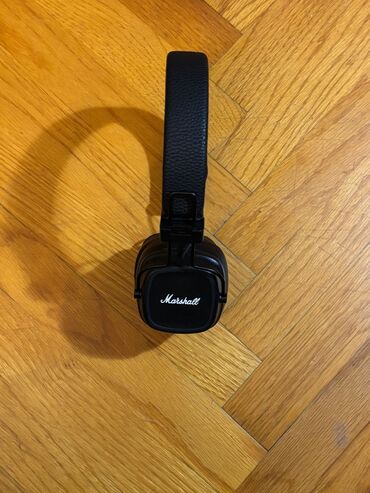 Микрофоны: Б/у Беспроводные (Bluetooth) Наушники, Marshall, цвет - Черный