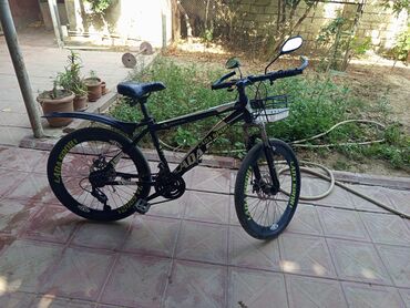 Velosiped ehtiyyat hissələri: İşlənmiş Şəhər velosipedi 24", sürətlərin sayı: 21, Ünvandan götürmə