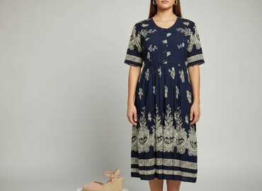 sukienki damskie midi z długim rękawem: Women`s dress, size XL
