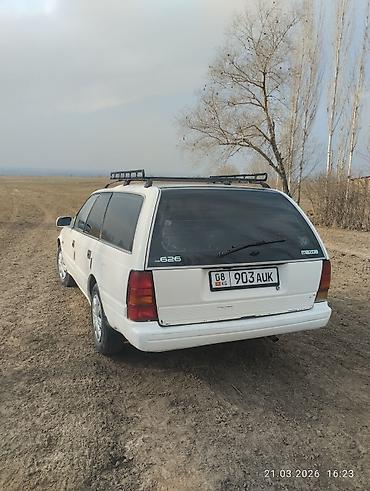 Mazda: Mazda 626: 1989 г., 2 л, Ручные, Бензин, Универсал — 10