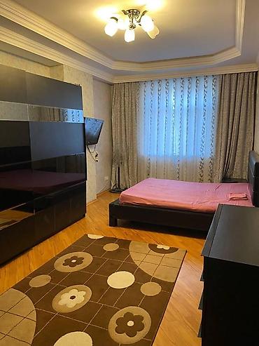elite: 3 otaqlı, Yeni tikili, m. 8 Noyabr, 125 kv. m — 1