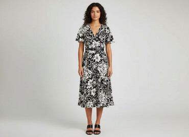 sukienki midi na komunię: Women`s dress, size S