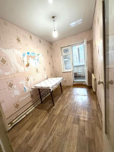 Продажа квартир: 2 комнаты, 50 м², Индивидуалка, 1 этаж, Старый ремонт — 3