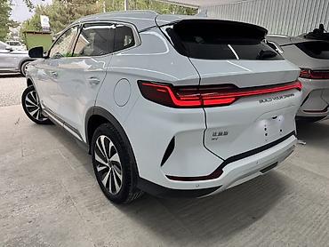 то 18: BYD Song Plus: 2023 г., Вариатор, Электромобиль, Кроссовер — 3