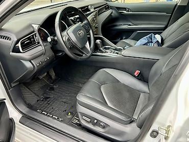 corolla 2016: Toyota Camry: 2019 г., 2.5 л, Автомат, Бензин, Седан — 4