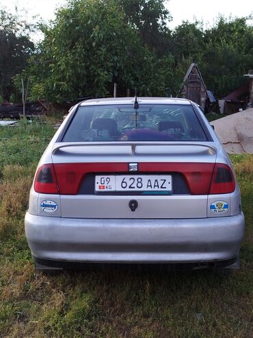 запчасти опель зафира а: Seat Cordoba: 1997 г., 1.6 л, Механика, Бензин
