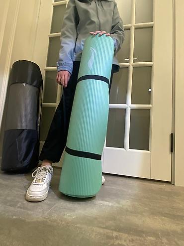 Другое для спорта и отдыха: Характеристики: • Тип: Каремат • Бренд: LI-NING • Размеры: 183*80 — 8