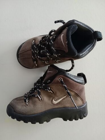 Gležnjače: Gležnjače, Nike, Veličina - 22 na lalafo.rs — 3 Gležnjače: Gležnjače, Nike, Veličina - 22 — 3