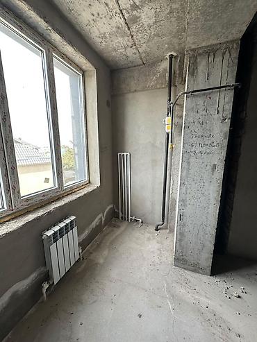 1 комната, 40 м², Нижний Джал (Джал-23) Элитка, 2 этаж, ПСО (под самоотделку) at lalafo.kg 1 комната, 40 м², Нижний Джал (Джал-23) Элитка, 2 этаж, ПСО (под самоотделку)