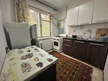 сниму квартиру в бишкеке недорого без посредников: 1 комната, 38 м², 104 серия, 1 этаж, Косметический ремонт