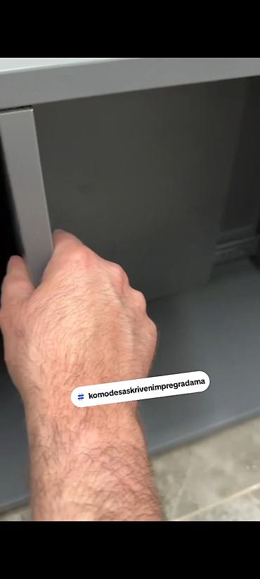 Komode: Komoda sa skrivenim pregradama Se izradjuje u Univera debljine 18mm — 7