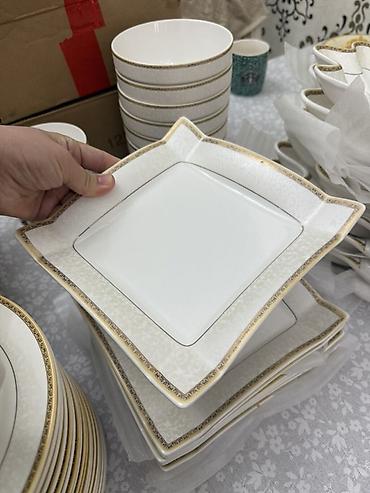 Наборы посуды: Набор фарфоровой посуды с золотым кантом - Материал: тонкий фарфор — 17