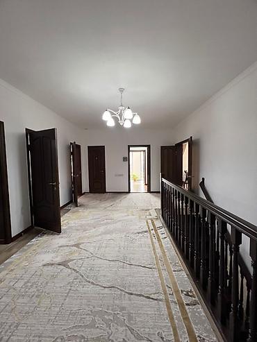 Продажа квартир: 5 и более комнат, 150 м² — 19