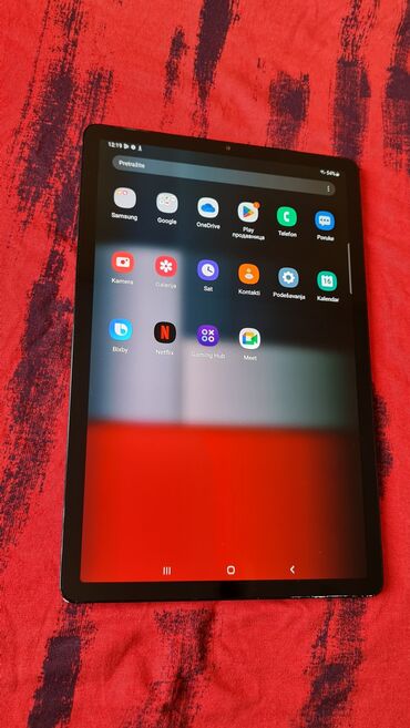 Samsung: Samsung galaxy s5e veliki 10.5 inca,tablet kao nov nema mane sve radi — 10