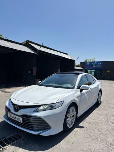 Toyota: Toyota Camry: 2017 г., 2.5 л, Автомат, Бензин, Седан