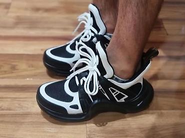 Patike: L.VUITTON, TOTALNO SNIZENO,IZUZETAN MODEL, AKTUELAN, VEL. 42 | — 3