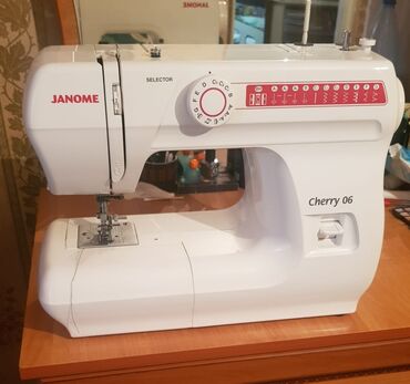 cherry trail: Продаю швейную машинку Janome cherry 06 состояние идеал тел