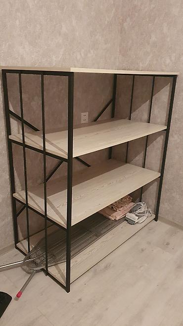 Salon, tibbi mebel: Loft üslubunda metal karkaslı çoxsəviyyəli rəf - Dizayn: Qara metal — 2