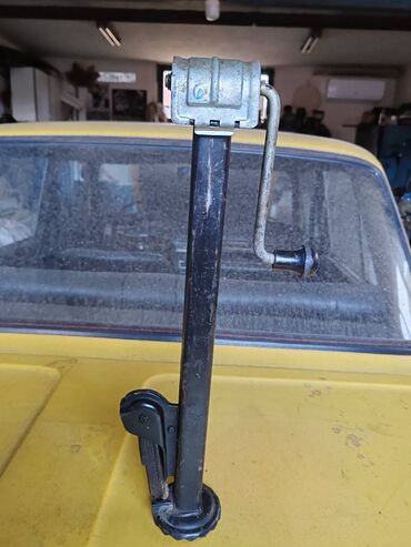 Auto delovi: Dizalica original za Ficu- Zastava 750, 850 . Polovno, kao novo. Cena — 9