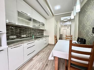 Долгосрочная аренда квартир: 3 комнаты, Агентство недвижимости, Без подселения — 6