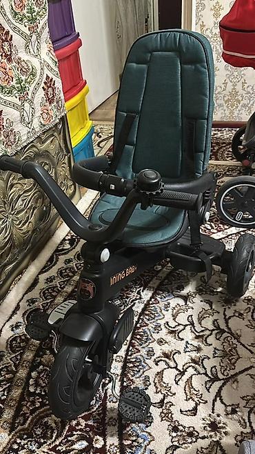 Детские велосипеды: Детский трёхколесный велосипед с сиденьем тёмно-зелёного цвета и — 2