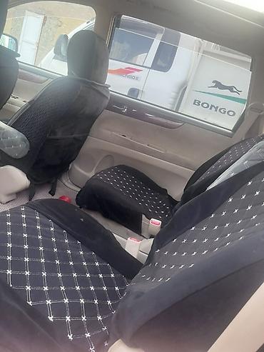 Toyota: Toyota Ipsum: 2003 г., Минивэн — 18