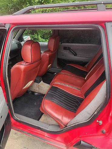 Volkswagen: Volkswagen Passat Variant: 1989 г., 1.8 л, Механика, Бензин, Универсал — 8
