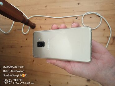 telefon samsung a8: Samsung Galaxy A8, 32 GB, Barmaq izi