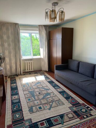 1 комнатная квартира 8 мкр: 1 комната, 47 м², Индивидуалка, 5 этаж, Косметический ремонт