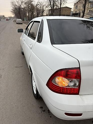 ВАЗ (ЛАДА): ВАЗ (ЛАДА) Priora: 2011 г., 1.6 л, Механика, Бензин, Седан — 5