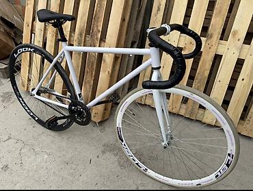 спецс стар: Шоссейный велосипед, Specialized, Рама M (156 - 178 см), Б/у — 1
