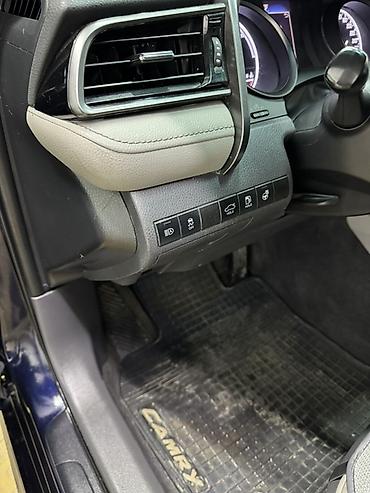 Toyota: Toyota Camry: 2021 г., 2.5 л, Автомат, Гибрид, Седан — 8