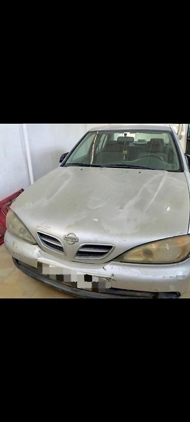mini canta: Nissan Primera sedan ili 2001 - Korpus: 4 qapılı sedan, gümüşü rəng - — 2