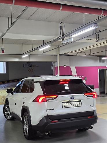 awd: Toyota RAV4: 2021 г., Гибрид, Кроссовер — 5