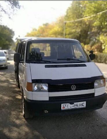 Volkswagen: Volkswagen Transporter: 1994 г., 2.4 л, Механика, Дизель, Минивэн